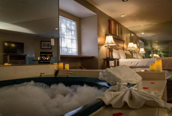 Postmarc Hotel and Spa Suites image 22