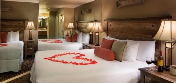 Postmarc Hotel and Spa Suites image 9